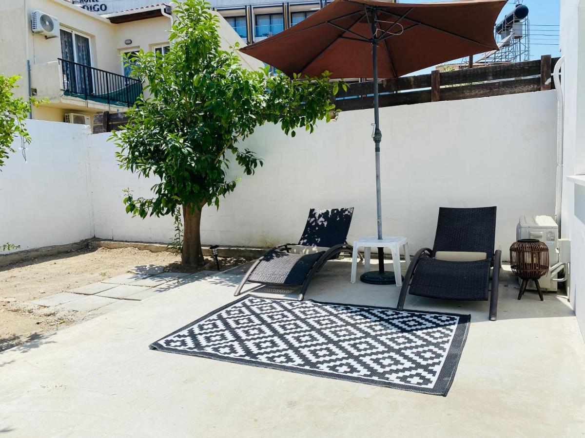 Serena'S 2-Br Apartment In Larnaca Exterior photo