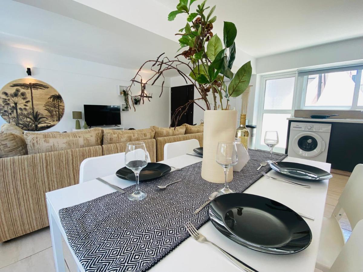 Serena'S 2-Br Apartment In Larnaca Exterior photo