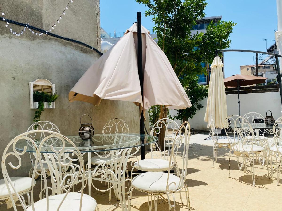Serena'S 2-Br Apartment In Larnaca Exterior photo